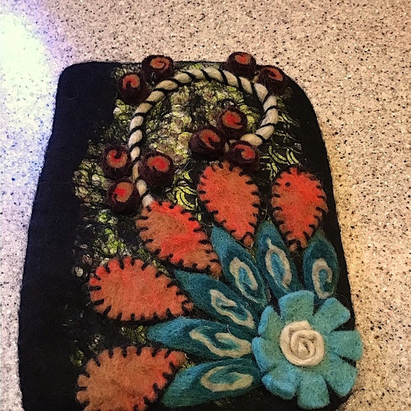 Rising Tide Wool Zip Pouch Clutch Accessory Bag Handmade Floral - Picture 2 of 8